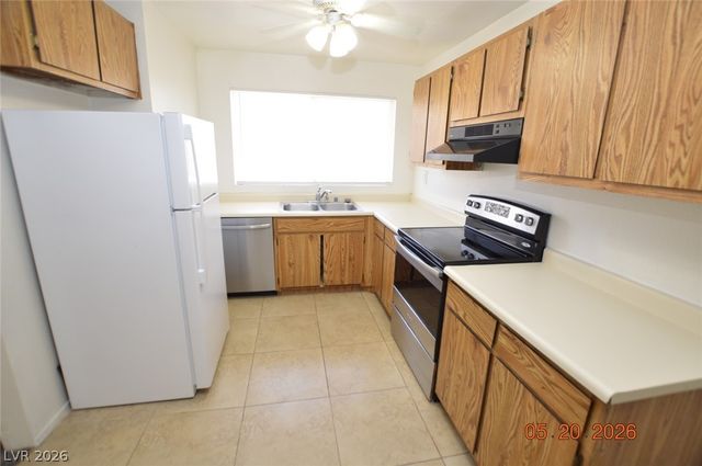 3555 Arville Street 102B, Las Vegas, NV 89103