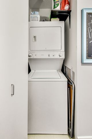 400 N LaSalle Drive 4012, Chicago, IL 60654