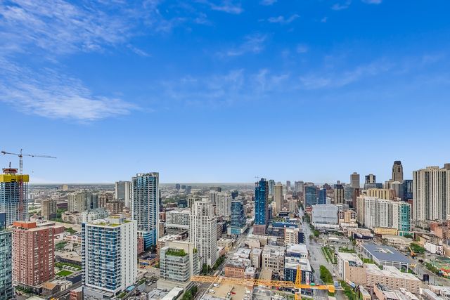 400 N LaSalle Drive 4012, Chicago, IL 60654