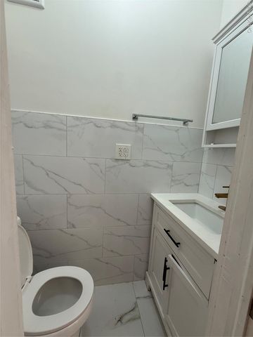 519 Miller Avenue, Brooklyn, NY 11207