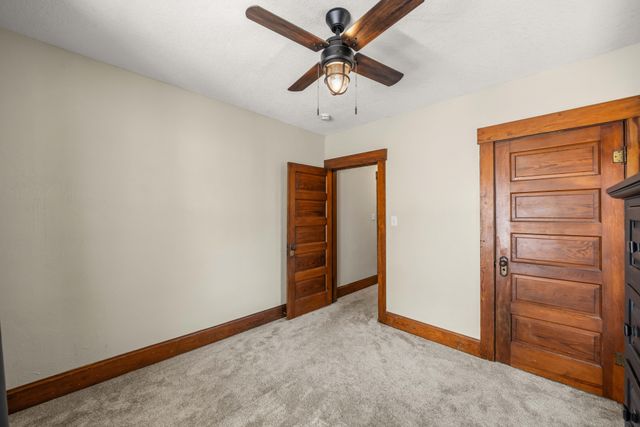 425 N 9th Street, Adel, IA 50003