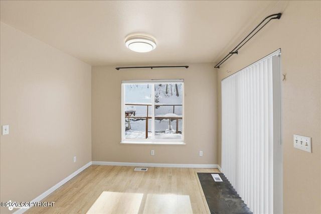 17450 N Juanita Loop, Eagle River, AK 99577