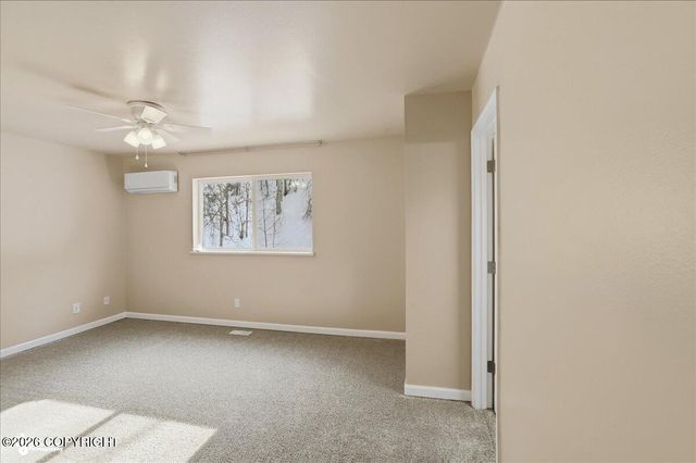 17450 N Juanita Loop, Eagle River, AK 99577