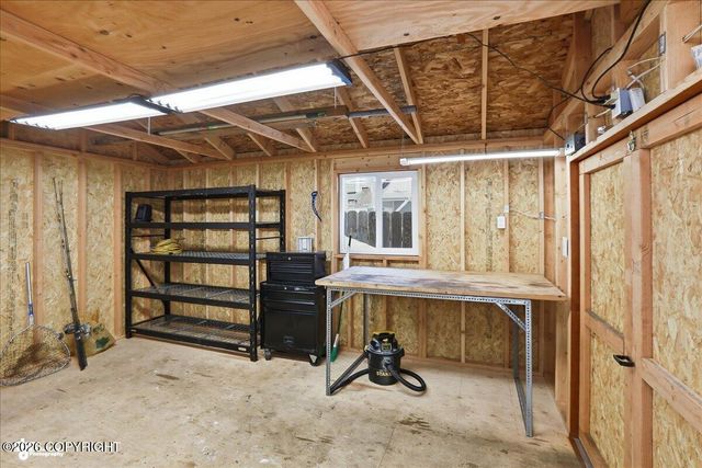 17450 N Juanita Loop, Eagle River, AK 99577