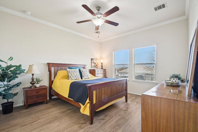 10221 Pinnacle Crest LOOP, Austin, TX 78747