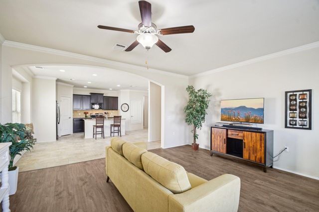 10221 Pinnacle Crest LOOP, Austin, TX 78747