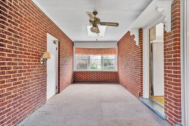 3038 Dover DR, Roanoke, VA 24018