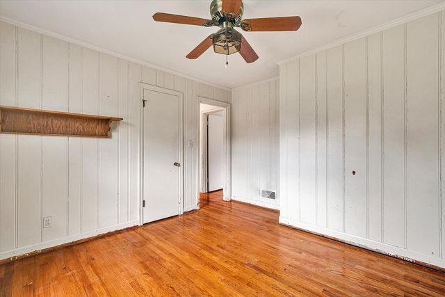 3038 Dover DR, Roanoke, VA 24018