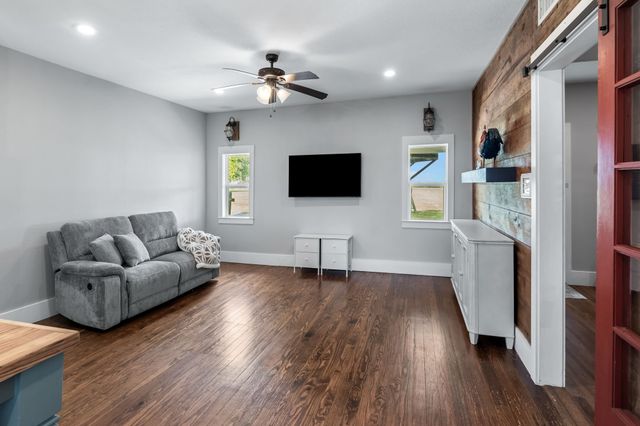 4175 Fm 547, Farmersville, TX 75442