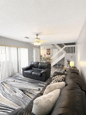 3455 NW 47th Avenue 31108, Coconut Creek, FL 33063