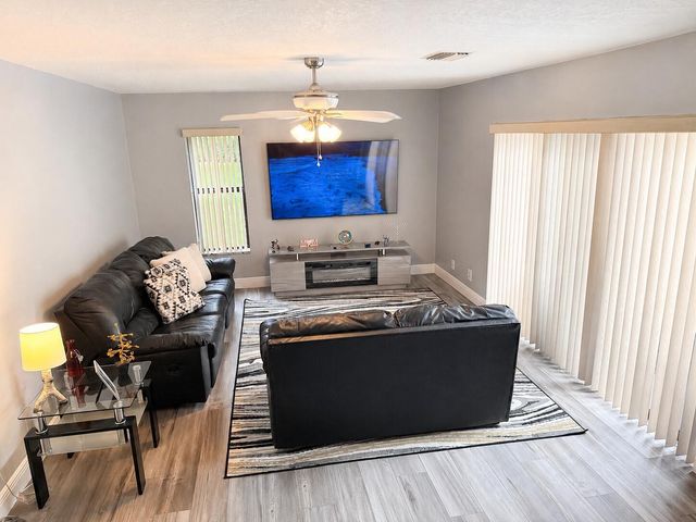 3455 NW 47th Avenue 31108, Coconut Creek, FL 33063