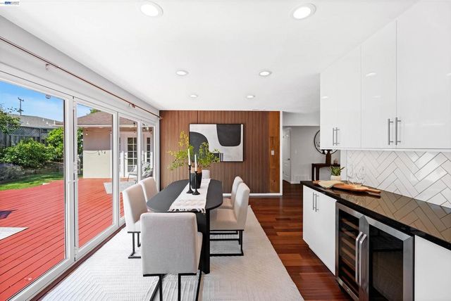 2617 Lancaster Rd, Hayward, CA 94542