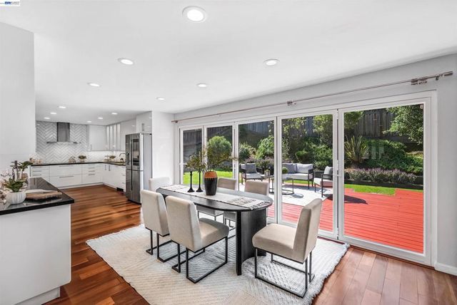 2617 Lancaster Rd, Hayward, CA 94542