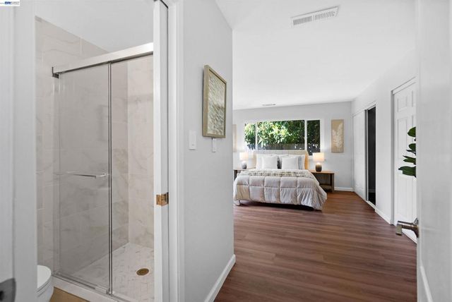 2617 Lancaster Rd, Hayward, CA 94542