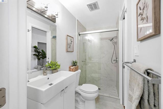 2617 Lancaster Rd, Hayward, CA 94542