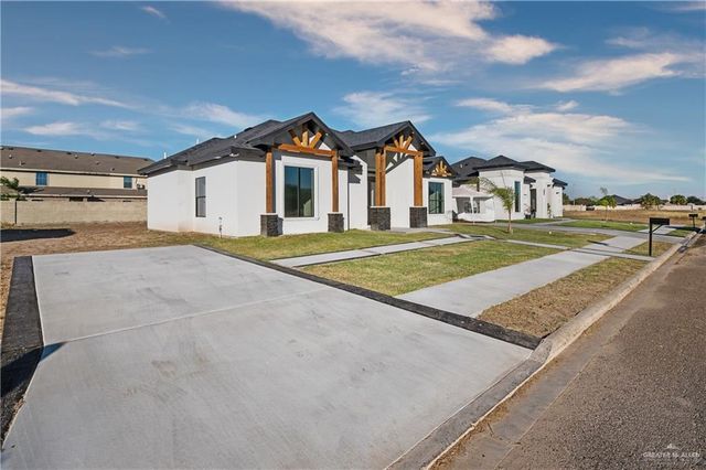 5110 Blackbird Street, Rio Grande City, TX 78582