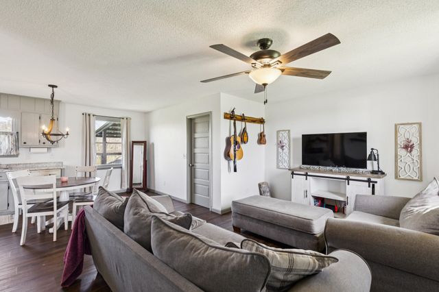 220 W Main St, Auburntown, TN 37016