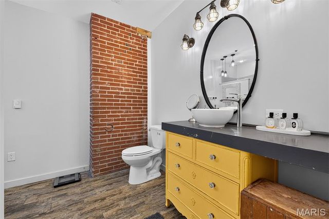 721 N 17th Street 103, St Louis, MO 63103