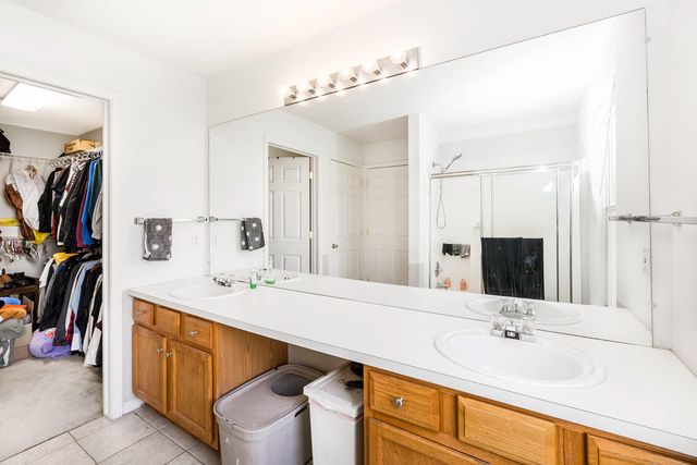 399 Quail Ridge Court, Waterford, MI 48327