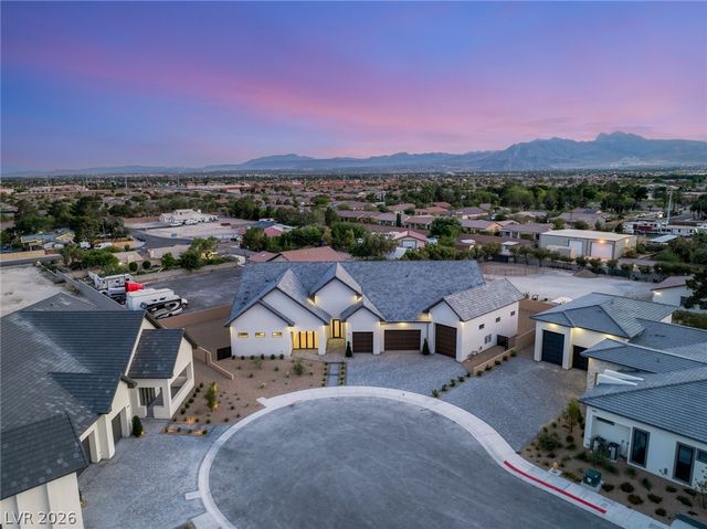 5875 St Ebbes Court, Las Vegas, NV 89131