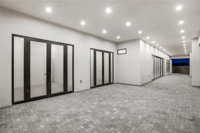 5875 St Ebbes Court, Las Vegas, NV 89131