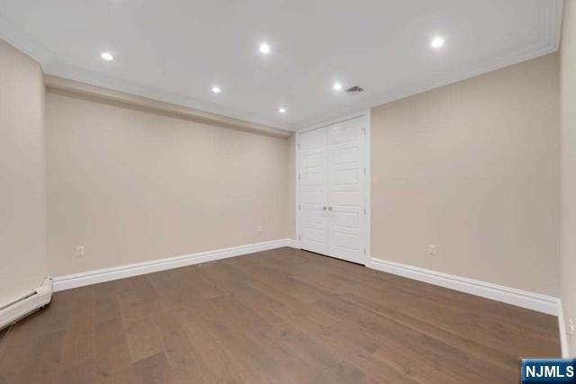 6 Allison Drive, Englewood Cliffs, NJ 07632