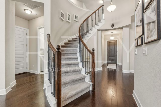 240 Cross Timbers DR, Georgetown, TX 78628