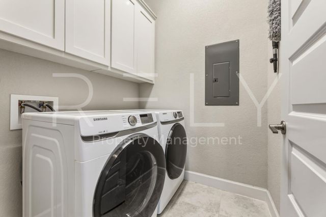 240 Cross Timbers DR, Georgetown, TX 78628