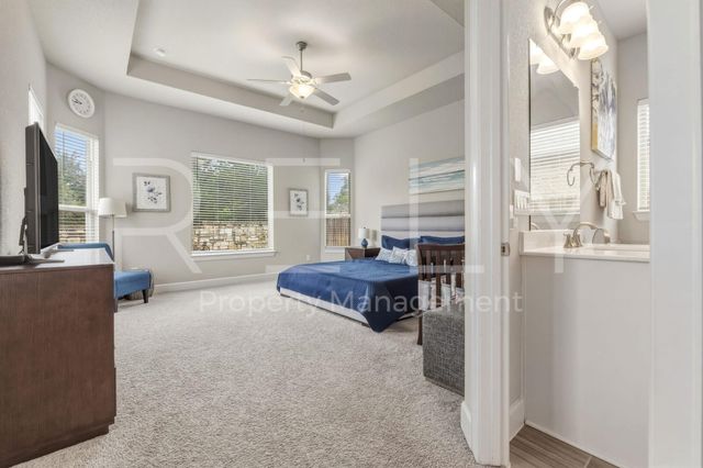240 Cross Timbers DR, Georgetown, TX 78628