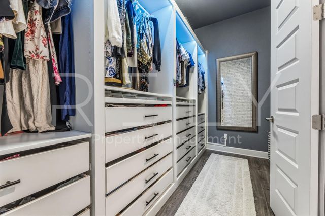 240 Cross Timbers DR, Georgetown, TX 78628
