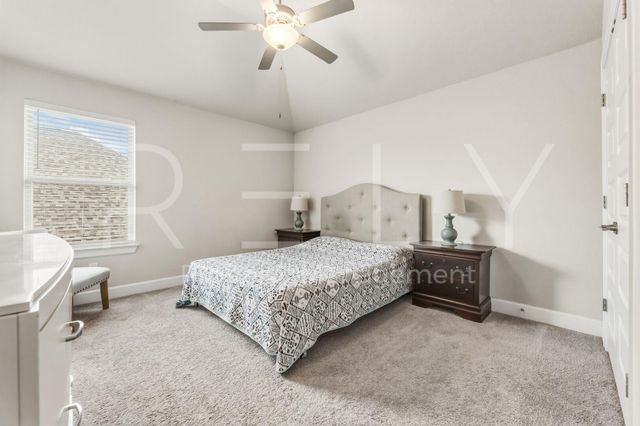 240 Cross Timbers DR, Georgetown, TX 78628