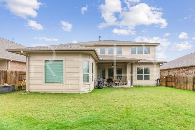 240 Cross Timbers DR, Georgetown, TX 78628