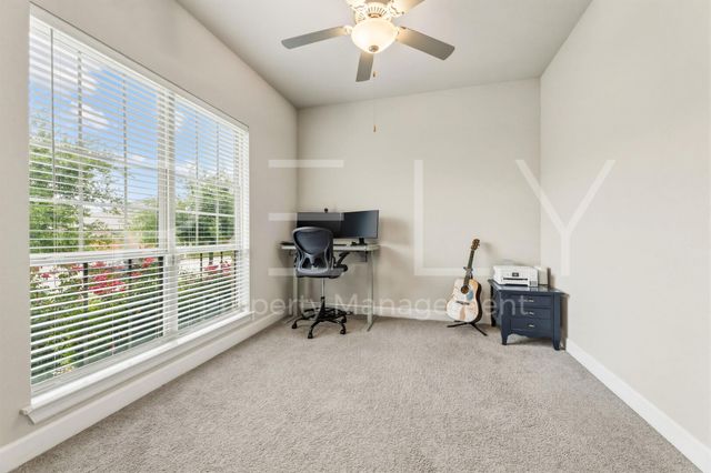 240 Cross Timbers DR, Georgetown, TX 78628