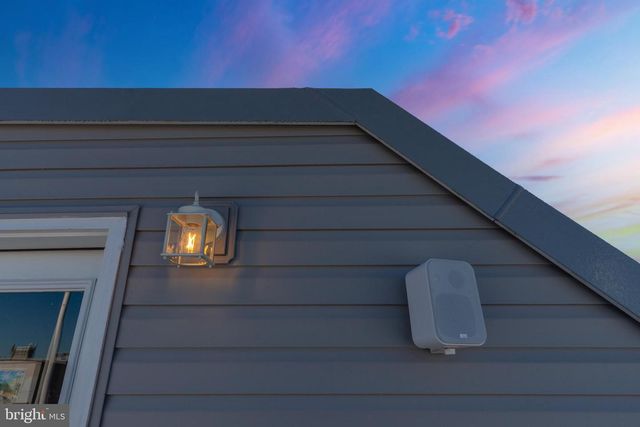 2327 N 3RD ST, Philadelphia, PA 19133