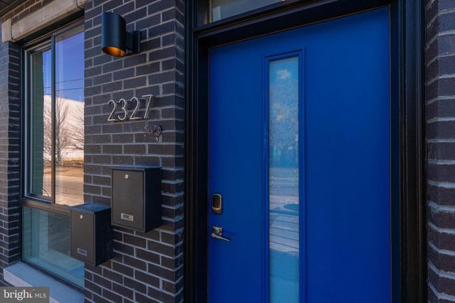 2327 N 3RD ST, Philadelphia, PA 19133