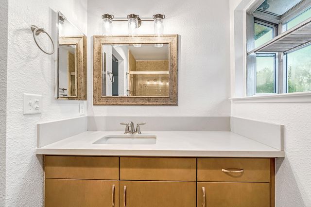 2203 N Cornelia Avenue, Fresno, CA 93722