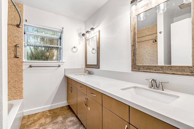 2203 N Cornelia Avenue, Fresno, CA 93722