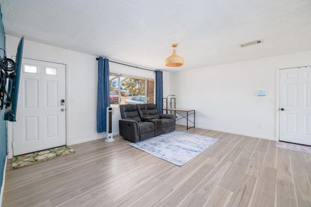 56616 Mountain View Trail, Yucca Valley, CA 92284