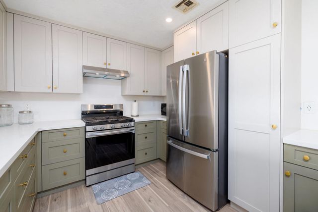 56616 Mountain View Trail, Yucca Valley, CA 92284