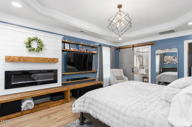 185 Balmoral Court, Burlington, NC 27215