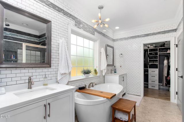 185 Balmoral Court, Burlington, NC 27215