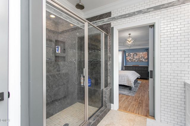 185 Balmoral Court, Burlington, NC 27215
