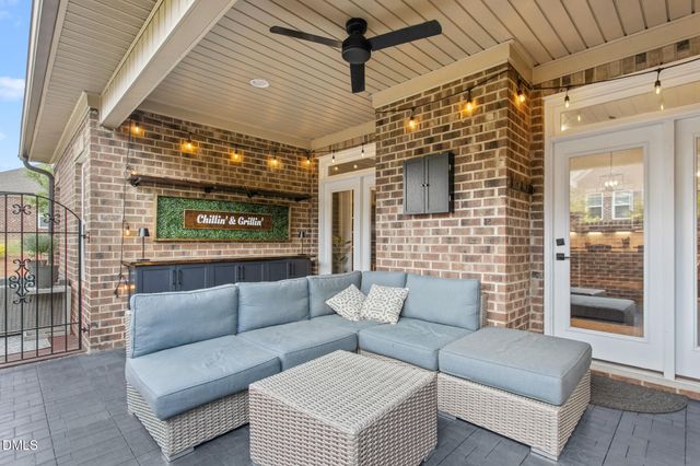 185 Balmoral Court, Burlington, NC 27215