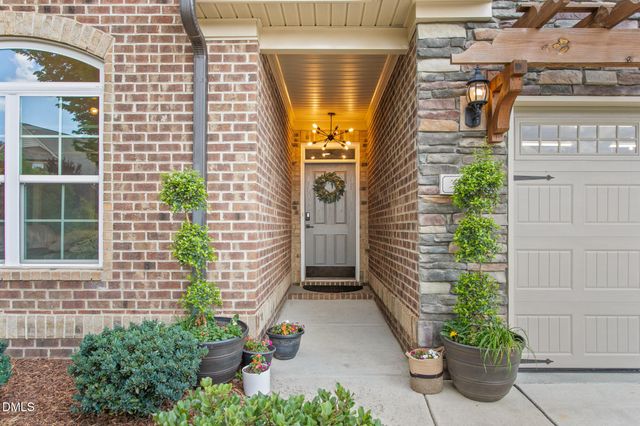 185 Balmoral Court, Burlington, NC 27215