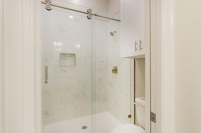 1714 Mackey Drive, Dickinson, TX 77539