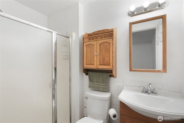 3380 NW Shadow Glen Boulevard, Silverdale, WA 98383