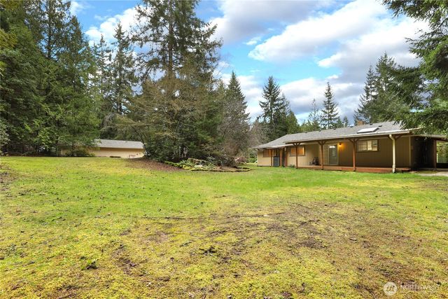 3380 NW Shadow Glen Boulevard, Silverdale, WA 98383