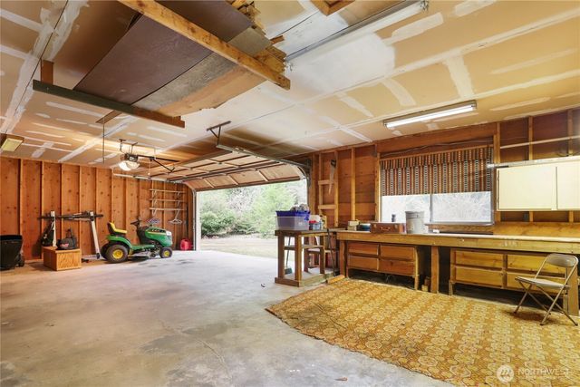 3380 NW Shadow Glen Boulevard, Silverdale, WA 98383