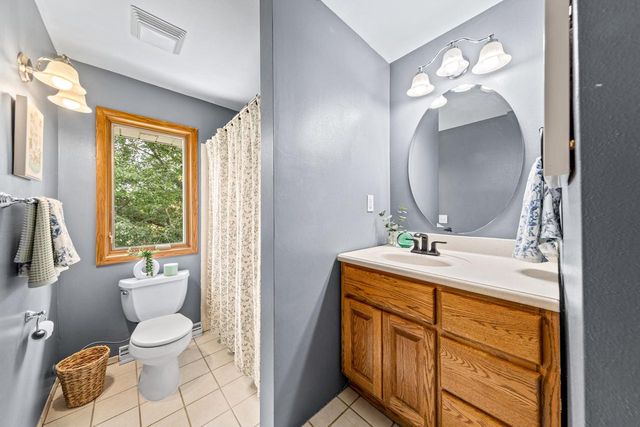 228 N Sawyer ROAD, Summit, WI 53066