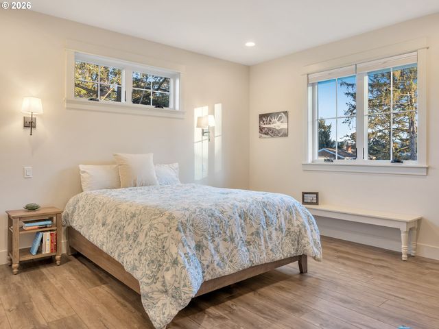 777 N MARION Ave, Gearhart, OR 97138